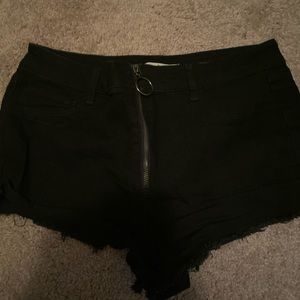 Booty shorts zip up